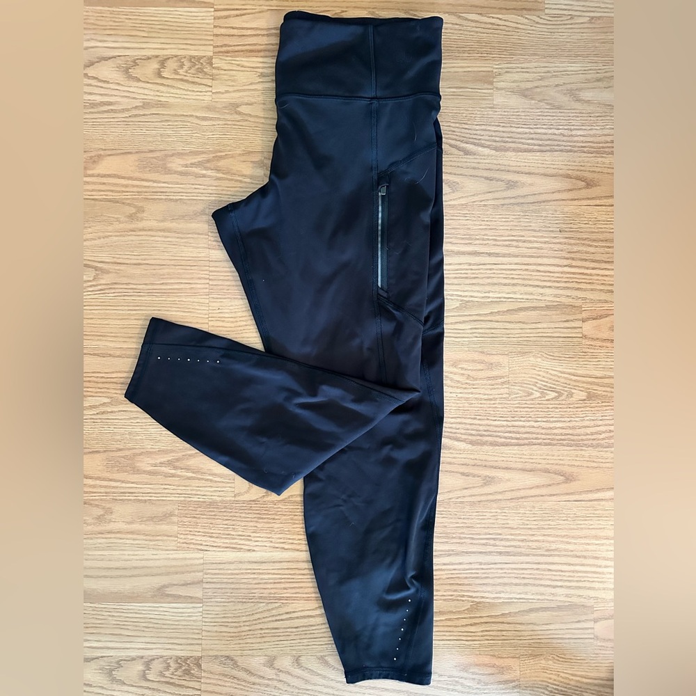Athleta Rainier Tight leggings XL in Black